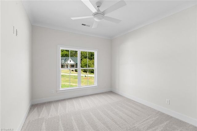158 Beauchamp Oaks Court, Advance, NC 27006