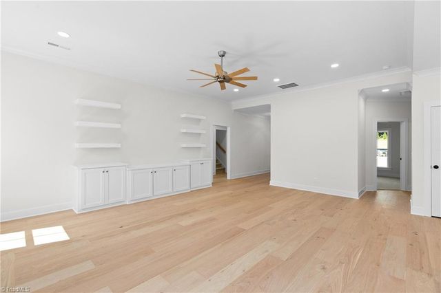 158 Beauchamp Oaks Court, Advance, NC 27006
