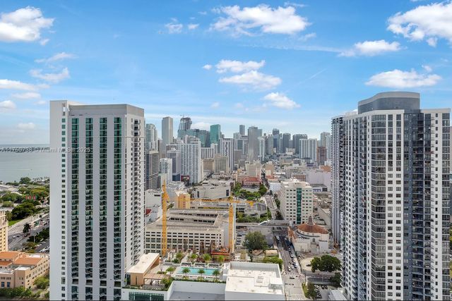 851 NE 1st Ave 3611, Miami, FL 33132