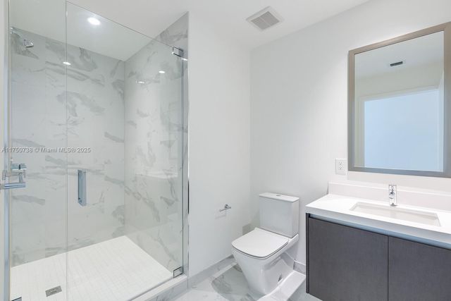 851 NE 1st Ave 3611, Miami, FL 33132