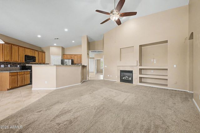 16953 W LIMESTONE Drive, Surprise, AZ 85374