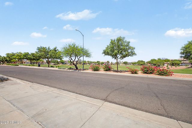 16953 W LIMESTONE Drive, Surprise, AZ 85374