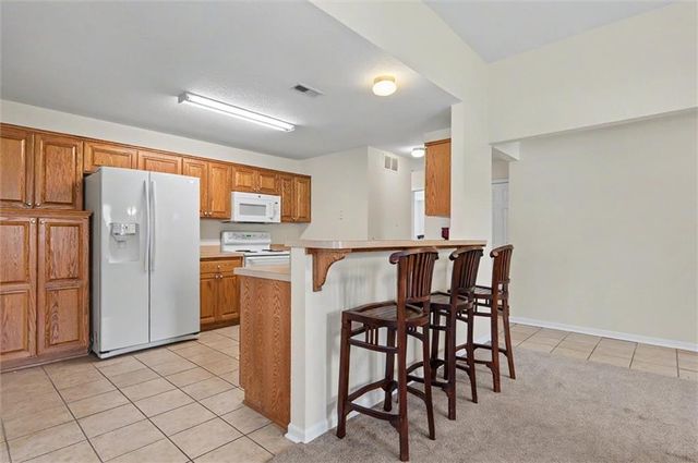 2004 E 24th Terrace, Lawrence, KS 66046