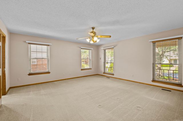 1502 Hawkwood Road, Sherwood, AR 72120