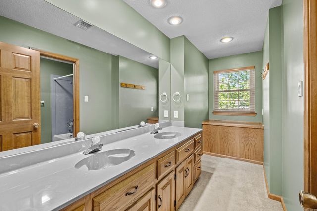 1502 Hawkwood Road, Sherwood, AR 72120