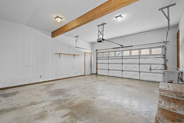 1502 Hawkwood Road, Sherwood, AR 72120