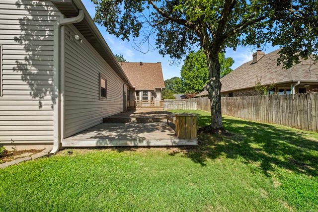 1502 Hawkwood Road, Sherwood, AR 72120