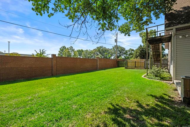 1502 Hawkwood Road, Sherwood, AR 72120