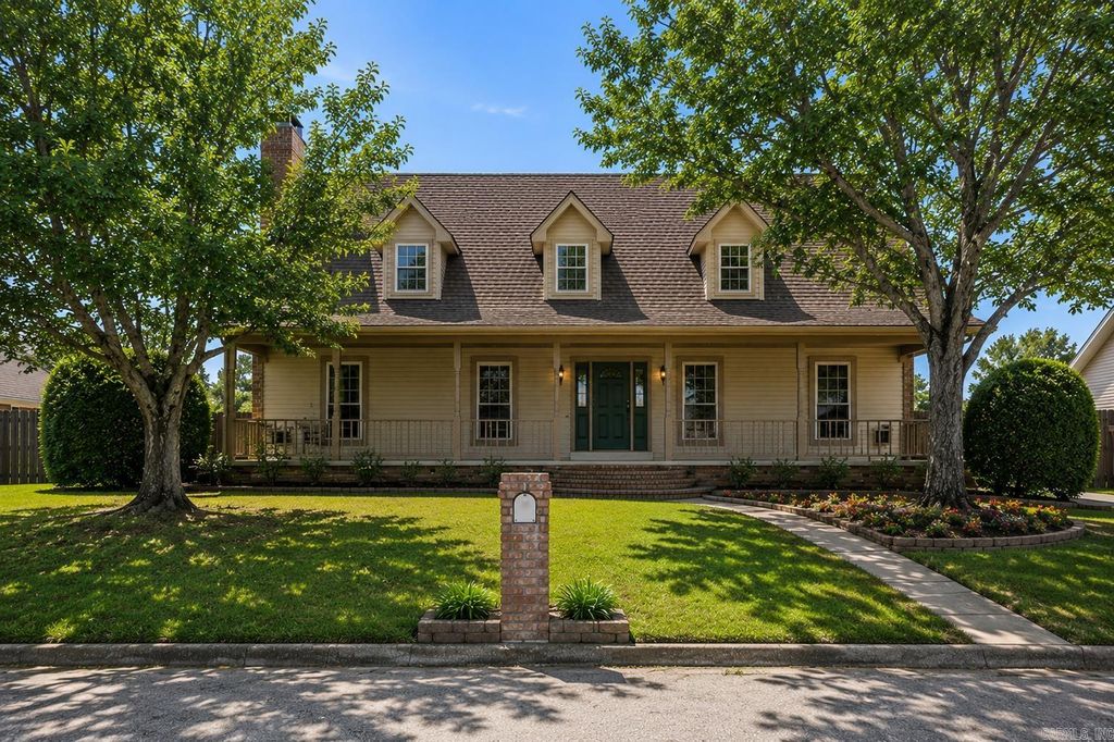1502 Hawkwood Road, Sherwood, AR 72120