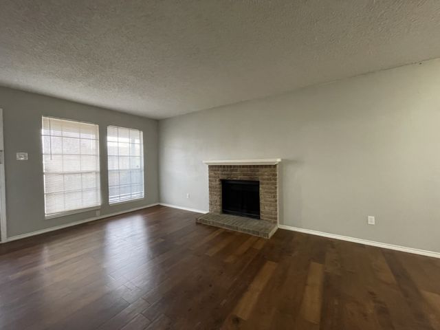 2503 Indigo Lane, Arlington, TX 76015