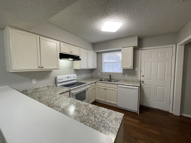 2503 Indigo Lane, Arlington, TX 76015