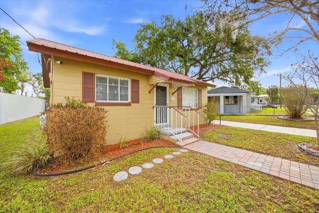 13 EUCLID DR, Plant City, FL 33563