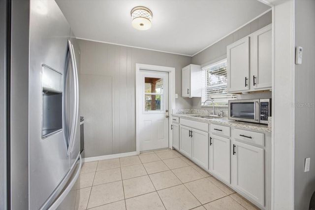 13 EUCLID DR, Plant City, FL 33563