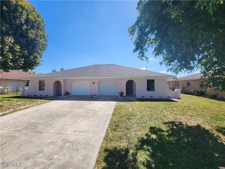 1209/1211 SE 23rd PL, Cape Coral, FL 33990