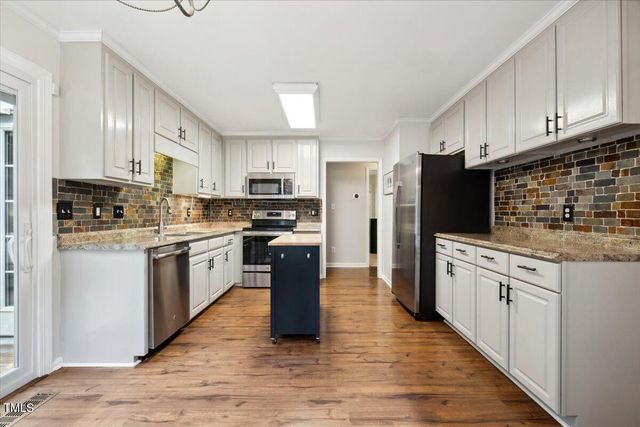 8121 Owenston Court, Raleigh, NC 27612