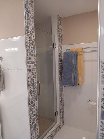 9805 NW 52nd St 509, Doral, FL 33178