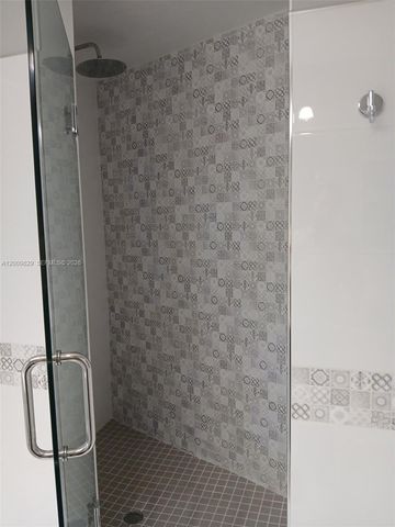 9805 NW 52nd St 509, Doral, FL 33178