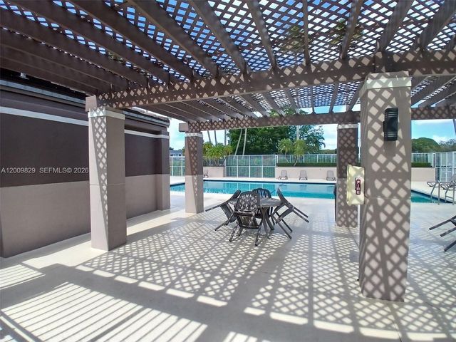 9805 NW 52nd St 509, Doral, FL 33178