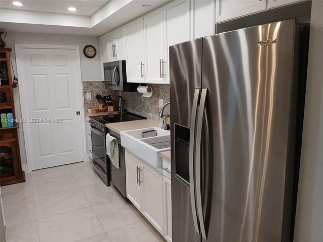 9805 NW 52nd St 509, Doral, FL 33178