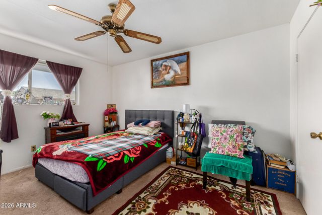 9634 W IRONWOOD Drive B, Peoria, AZ 85345