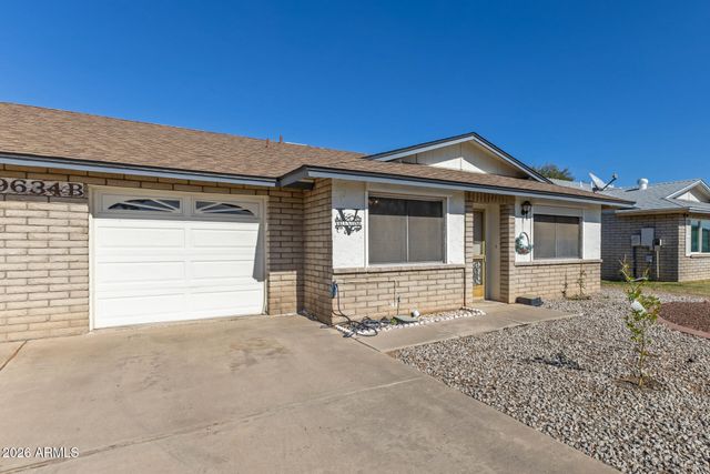 9634 W IRONWOOD Drive B, Peoria, AZ 85345