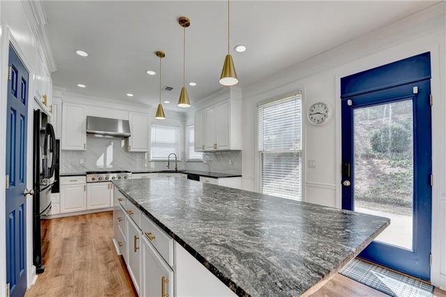 850 Freedom Way, Cumming, GA 30040