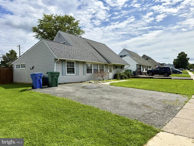 50 MARGIN RD, Levittown, PA 19056
