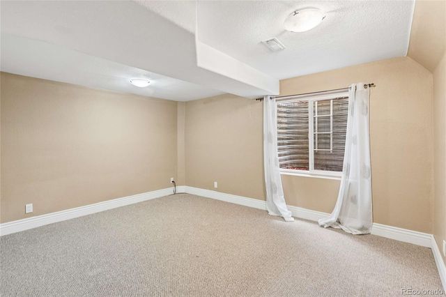 5497 S Zang Court, Littleton, CO 80127