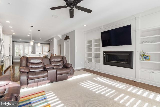 412 BLUE FLAX PL, Gaithersburg, MD 20878