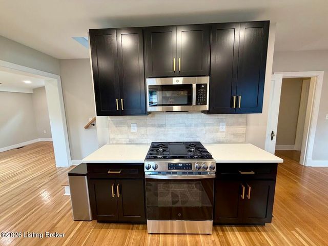 116 Claremont Ave, Louisville, KY 40206