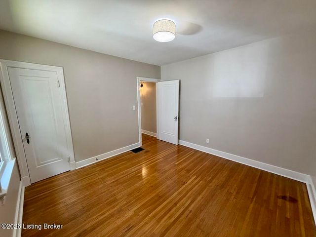 116 Claremont Ave, Louisville, KY 40206
