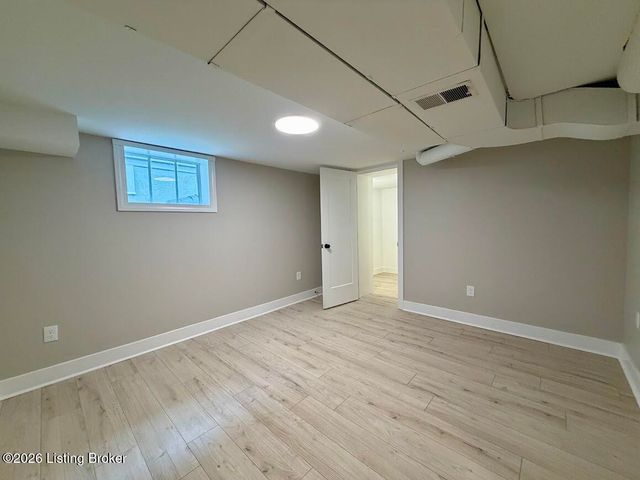 116 Claremont Ave, Louisville, KY 40206
