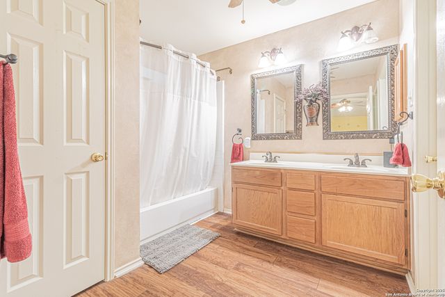 1140 Lion Way, San Antonio, TX 78251