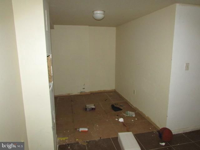 9045 CONTINENTAL PL, Hyattsville, MD 20785