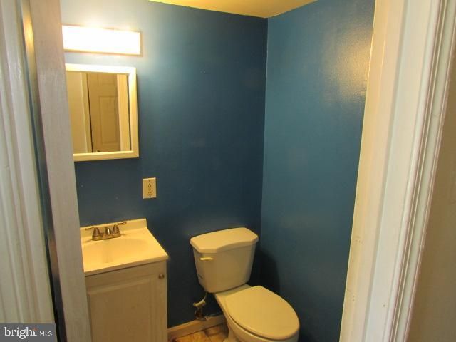 9045 CONTINENTAL PL, Hyattsville, MD 20785