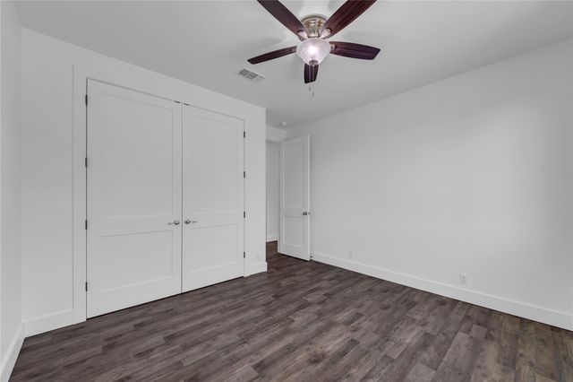 515 Sun Ray, Horseshoe Bay, TX 78657