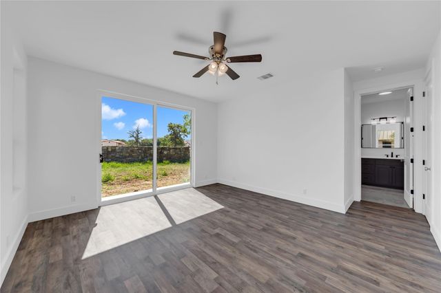 515 Sun Ray, Horseshoe Bay, TX 78657