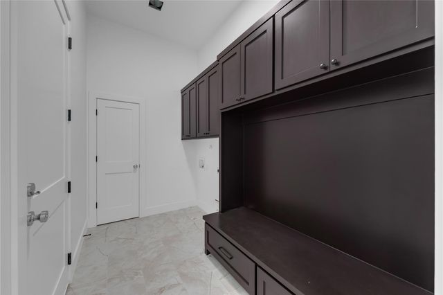 515 Sun Ray, Horseshoe Bay, TX 78657