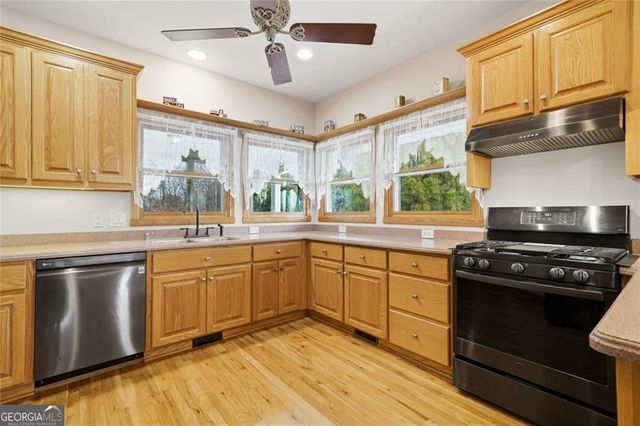 980 Cowart Mountain Trail, Waleska, GA 30183