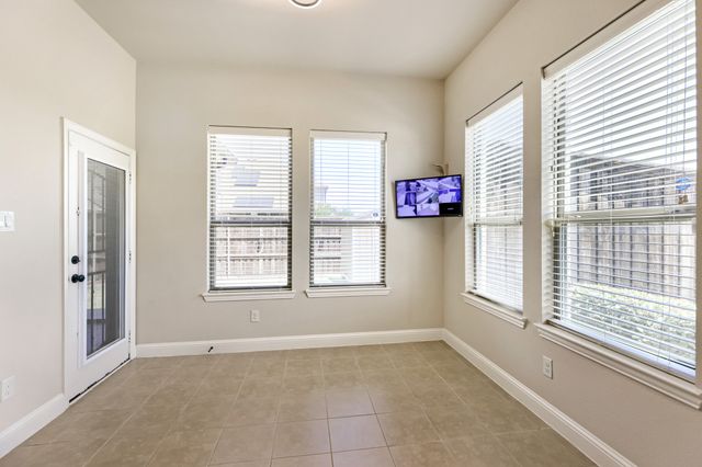 123 White Oak Lane, Red Oak, TX 75154