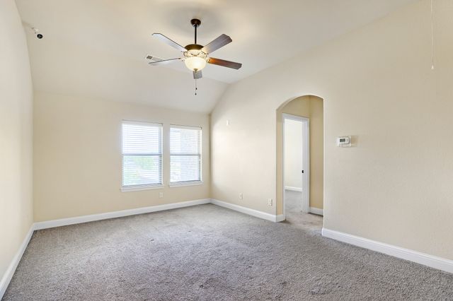 123 White Oak Lane, Red Oak, TX 75154