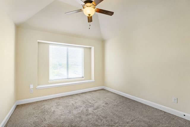 123 White Oak Lane, Red Oak, TX 75154