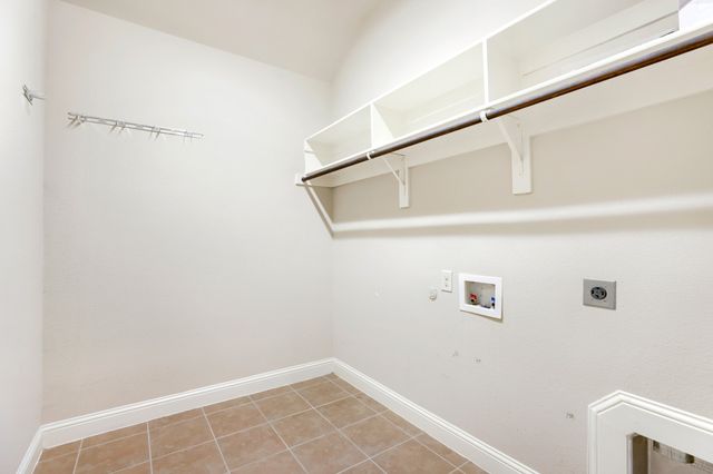 123 White Oak Lane, Red Oak, TX 75154