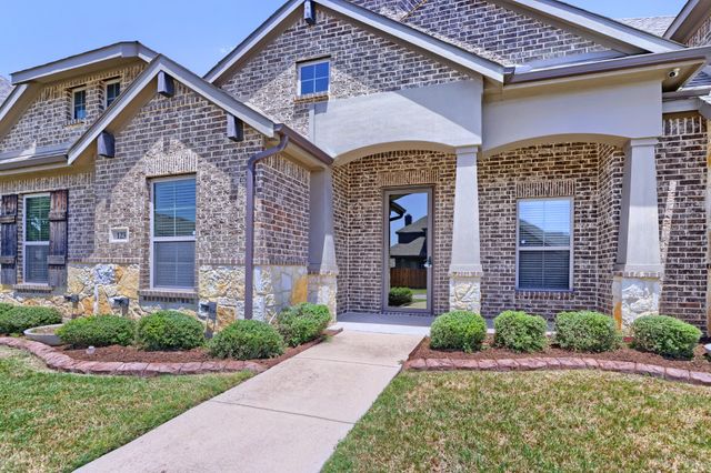123 White Oak Lane, Red Oak, TX 75154