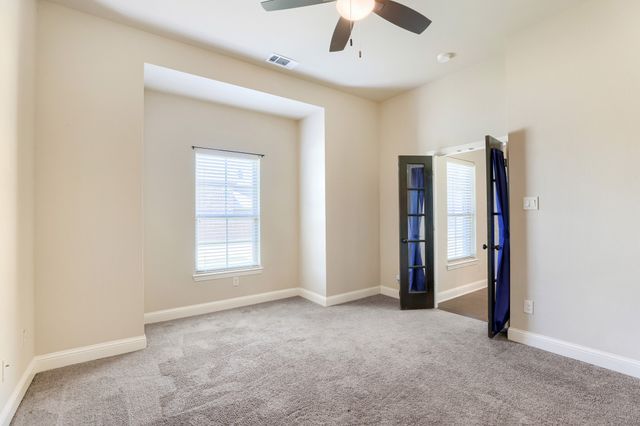 123 White Oak Lane, Red Oak, TX 75154