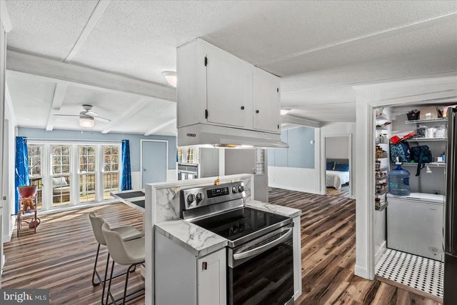 197 HOLLY GROVE CT, Bumpass, VA 23024