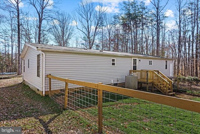 197 HOLLY GROVE CT, Bumpass, VA 23024