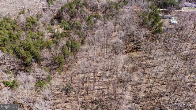 197 HOLLY GROVE CT, Bumpass, VA 23024