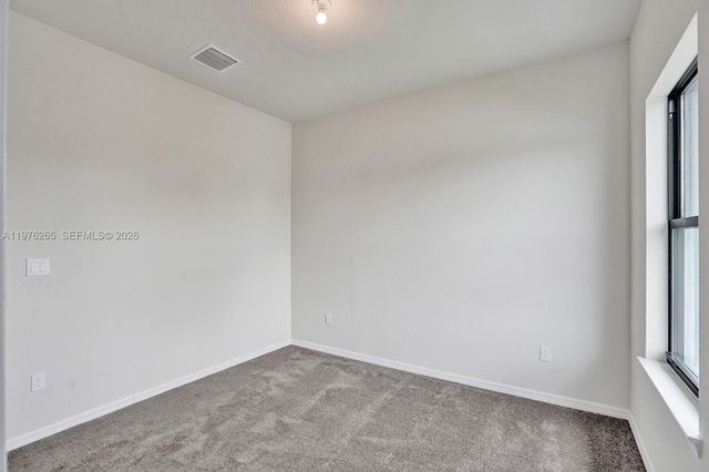 2202 S Appleton Circle S, Oakland Park, FL 33309