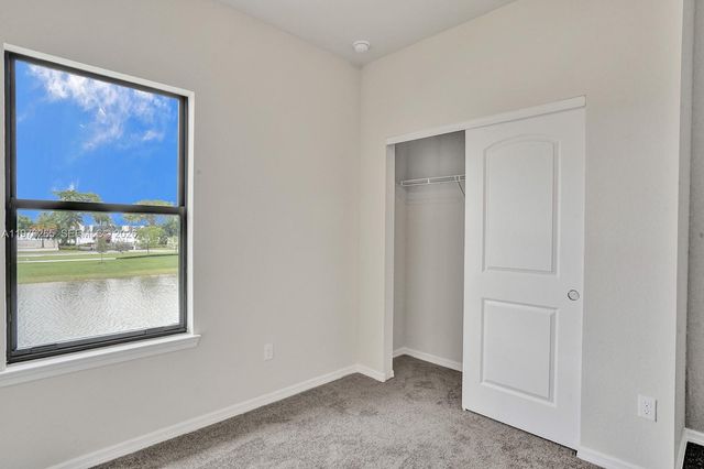 2202 S Appleton Circle S, Oakland Park, FL 33309